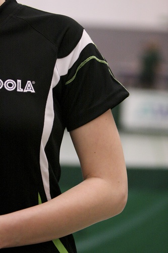 JOOLA Lady Loop: Arm steht etwas ab (© Diego Hinz, www.mediengestalter-berlin.com)